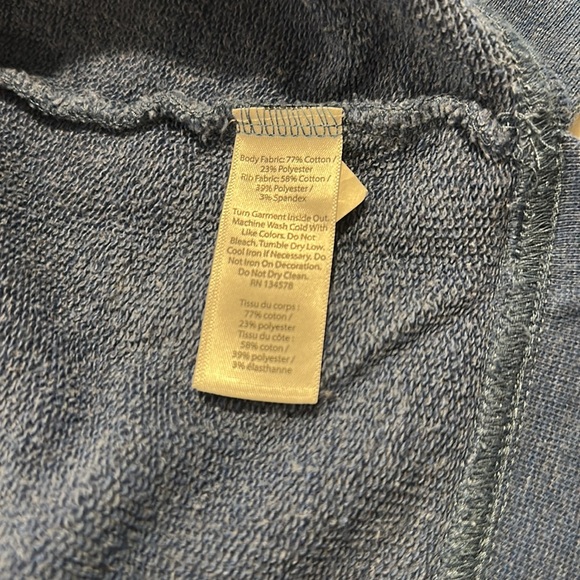 Vineyard Vines Heathered Blue Pullover - Picture 6 of 6